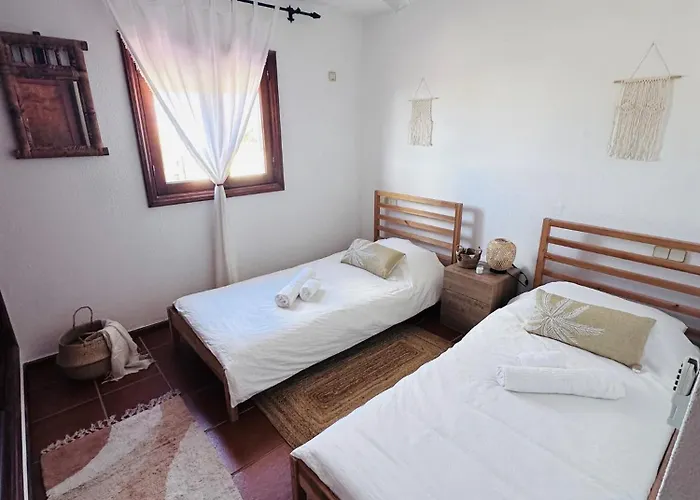 Dreamwaves Surf House Lajares Fuerteventura ゲストハウス *