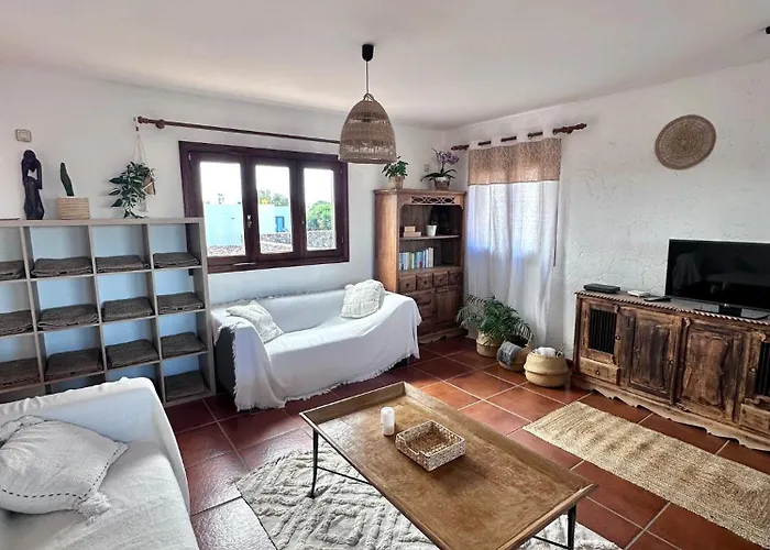 Dreamwaves Surf House Lajares Fuerteventura ゲストハウス *