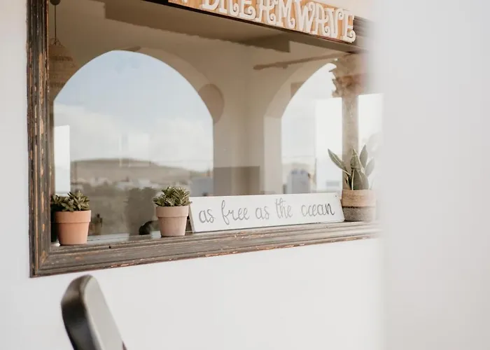 Dreamwaves Surf House Lajares Fuerteventura ラ・オリーバ