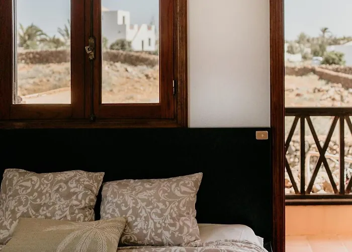 ゲストハウス Dreamwaves Surf House Lajares Fuerteventura ラ・オリーバ