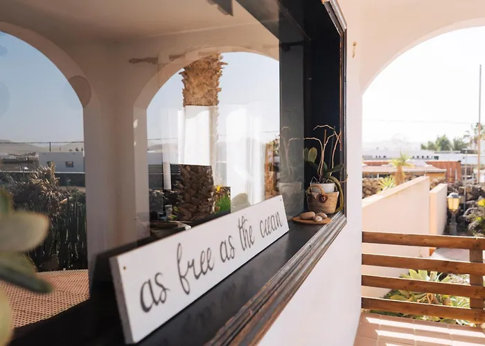 Dreamwaves Surf House Lajares Fuerteventura La Oliva