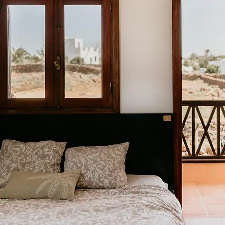 招待所 Dreamwaves Surf House Lajares Fuerteventura 拉·奥利瓦
