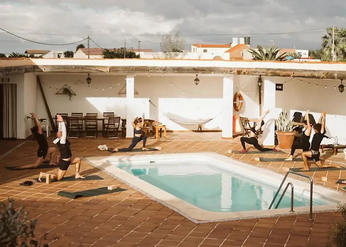 Dreamwaves Surf House Lajares Fuerteventura 게스트하우스 라 올리바